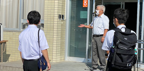 社会見学出発式①